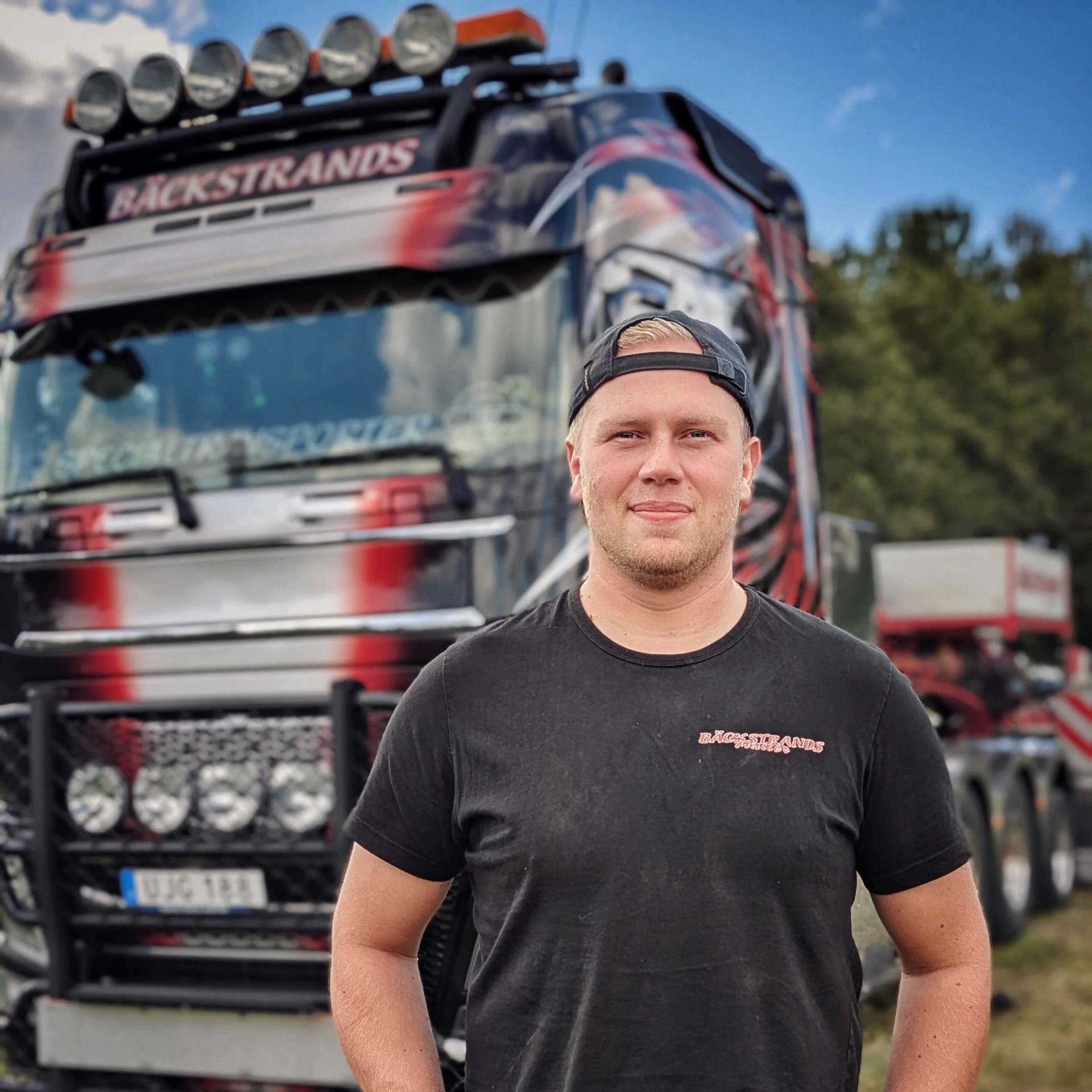 Fabian Hellström_Svenska Truckers_low.jpg.